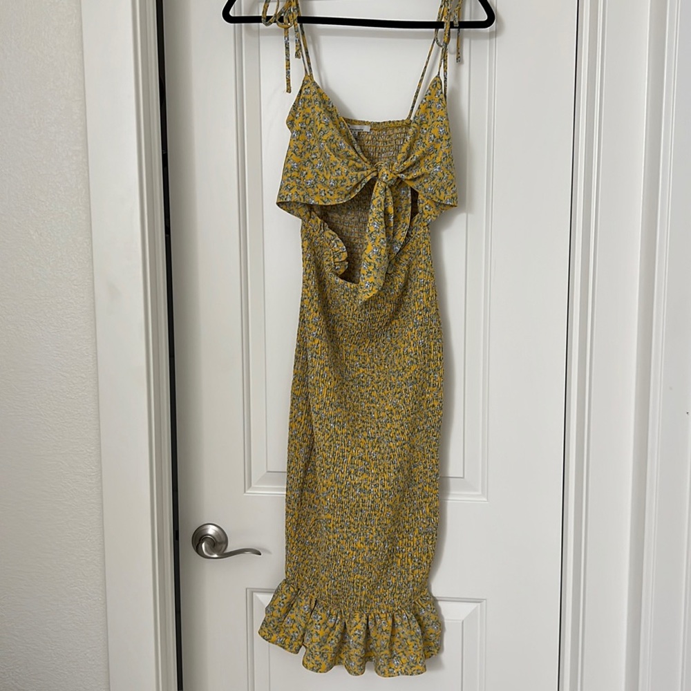 Spring maternity dress from Pink Blush maternity